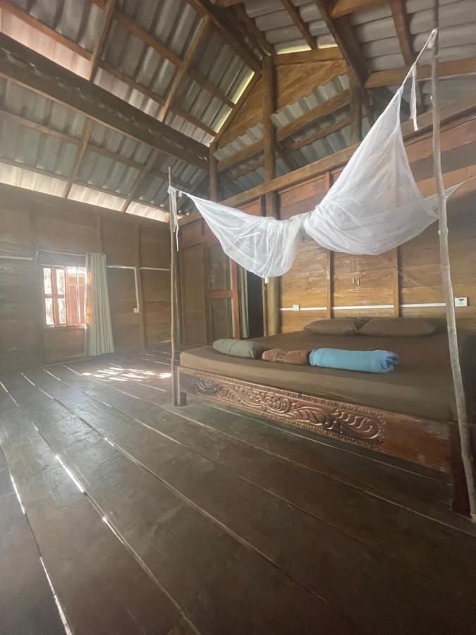 Rafikis Hostel Кох Ронг Айлънд Екстериор снимка